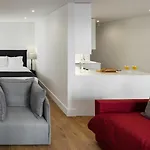 Hotel Serviced Bairro Alto 4*