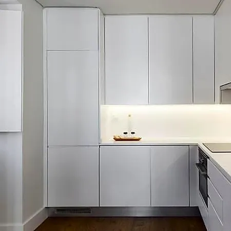 Serviced Bairro Alto Лиссабон