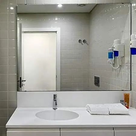 فندق Serviced Bairro Alto 4*