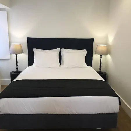 Serviced Bairro Alto 4* Лиссабон