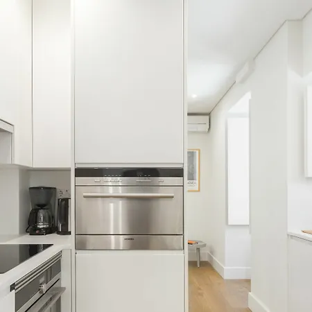 Serviced Bairro Alto 4* Лиссабон