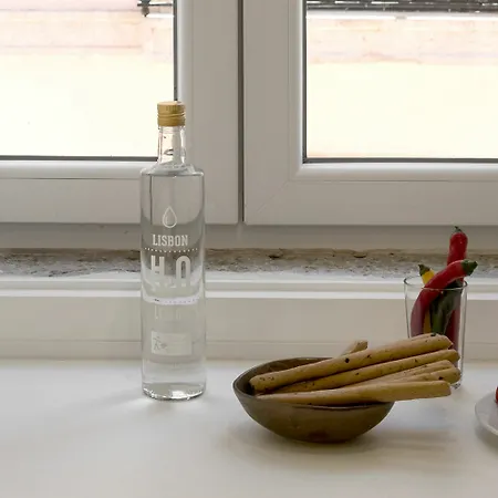 Отель Serviced Bairro Alto Лиссабон